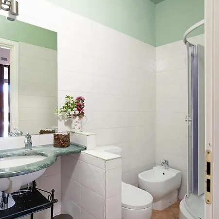 Rosadimaggio Camelia アパート